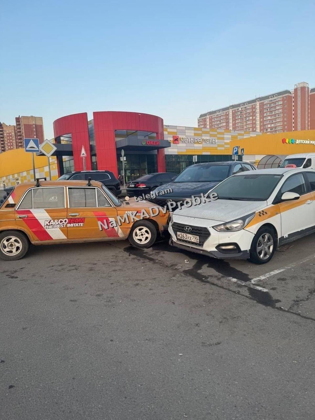 К263УХ790 — Hyundai