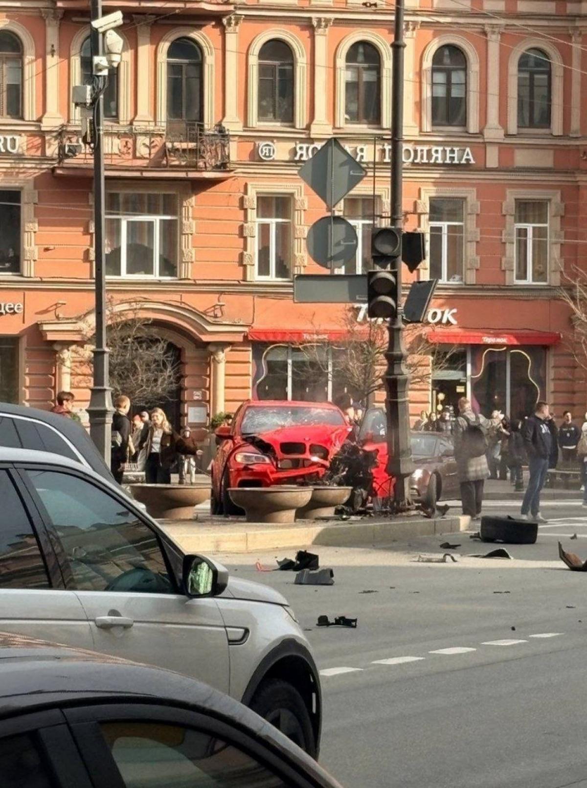 Х029ТВ178 — BMW