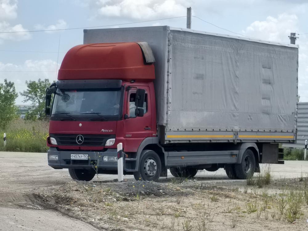 Mercedes-Benz - Т457КР761