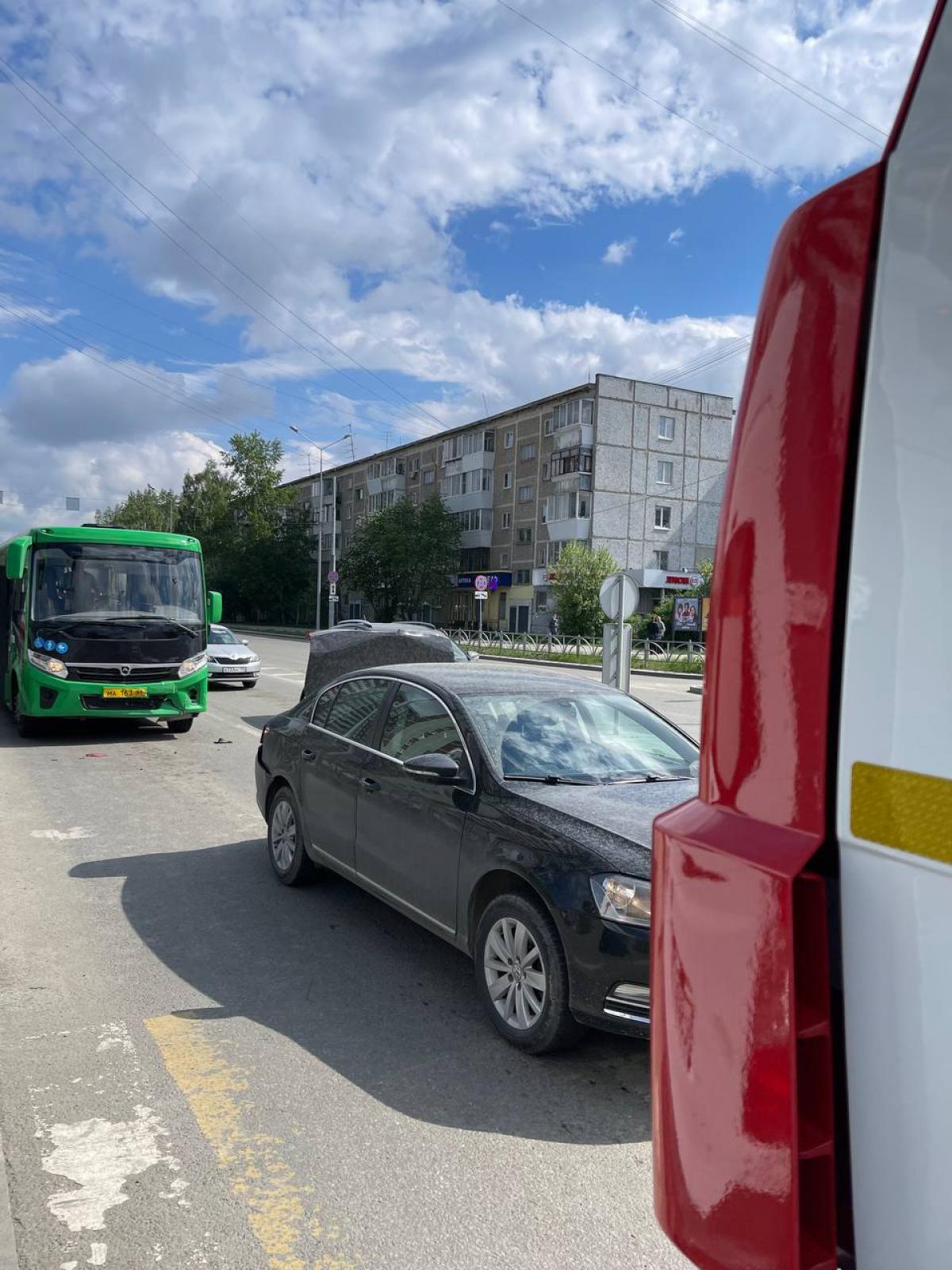 Volkswagen - У436РР96