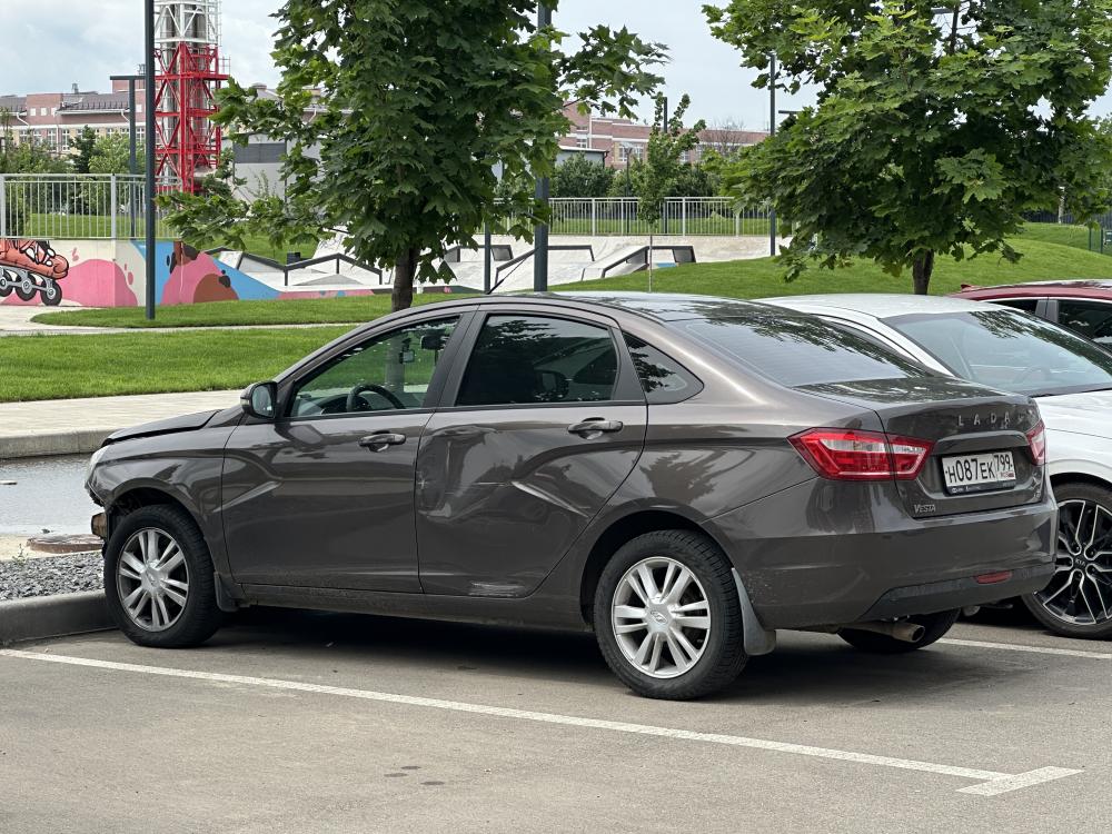 Н087ЕК799 — LADA