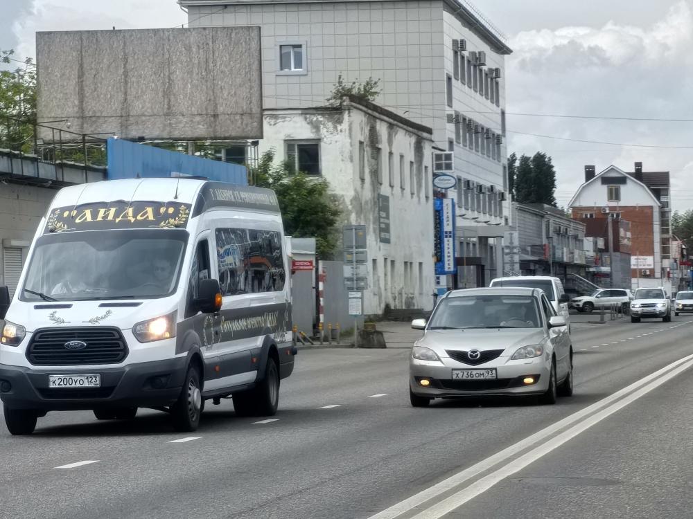 Iveco - К200УО123
