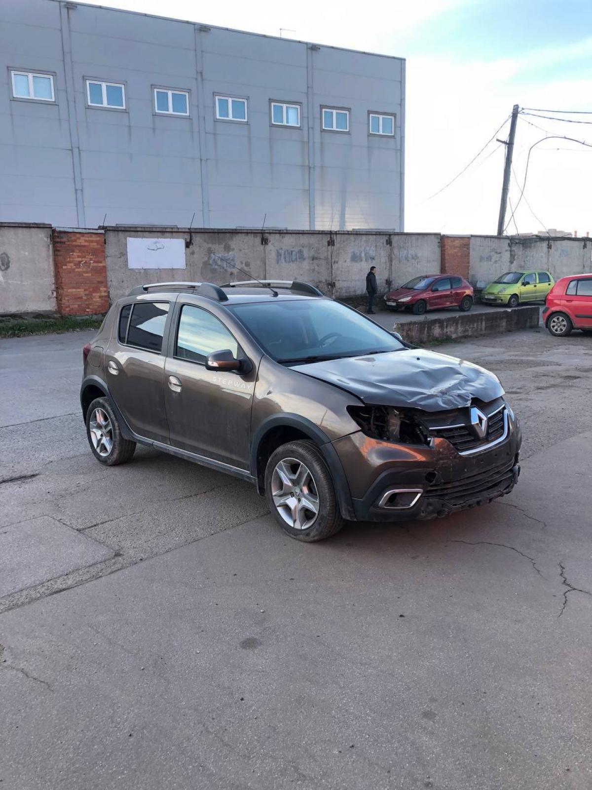 Renault - Н188КХ716