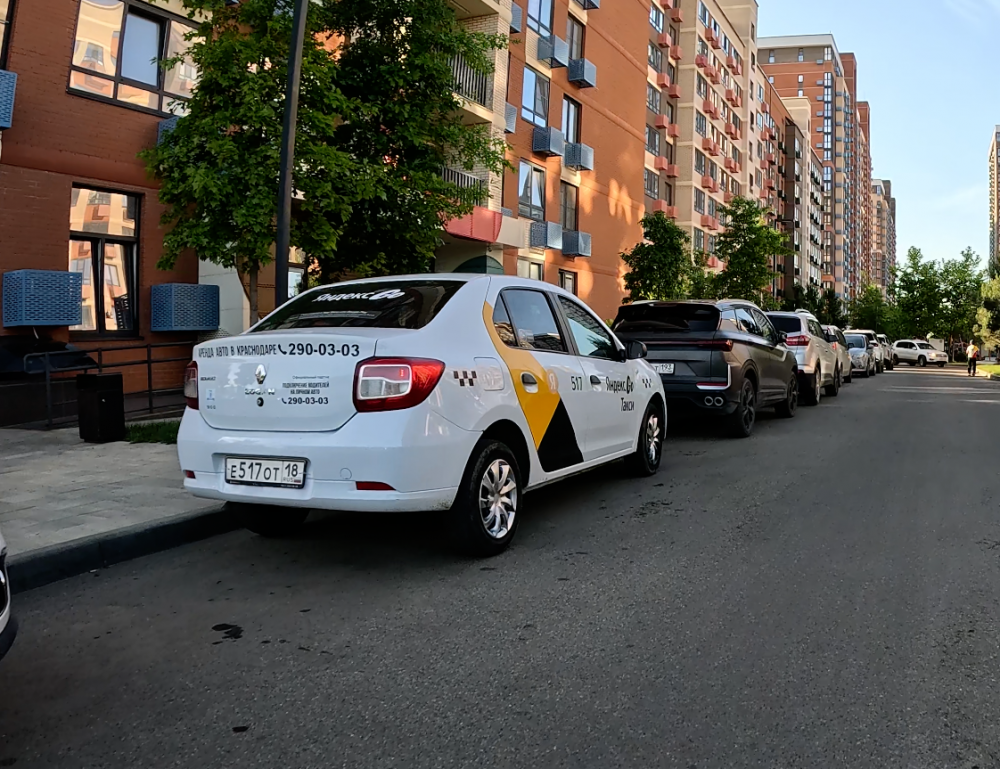 Renault - Е517ОТ18