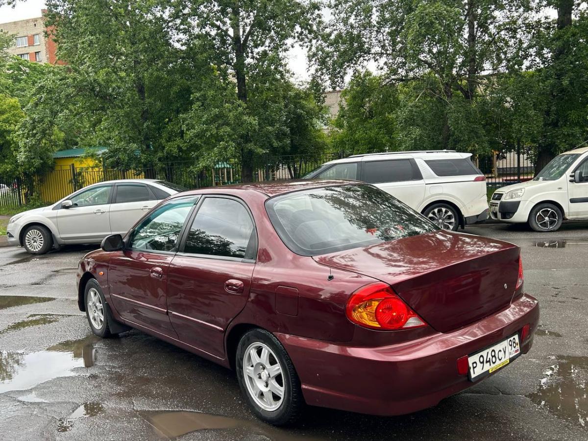 KIA - Р948СУ98