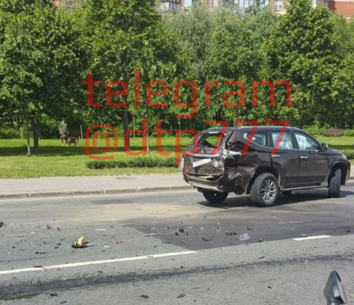Mitsubishi - А997ЕН790