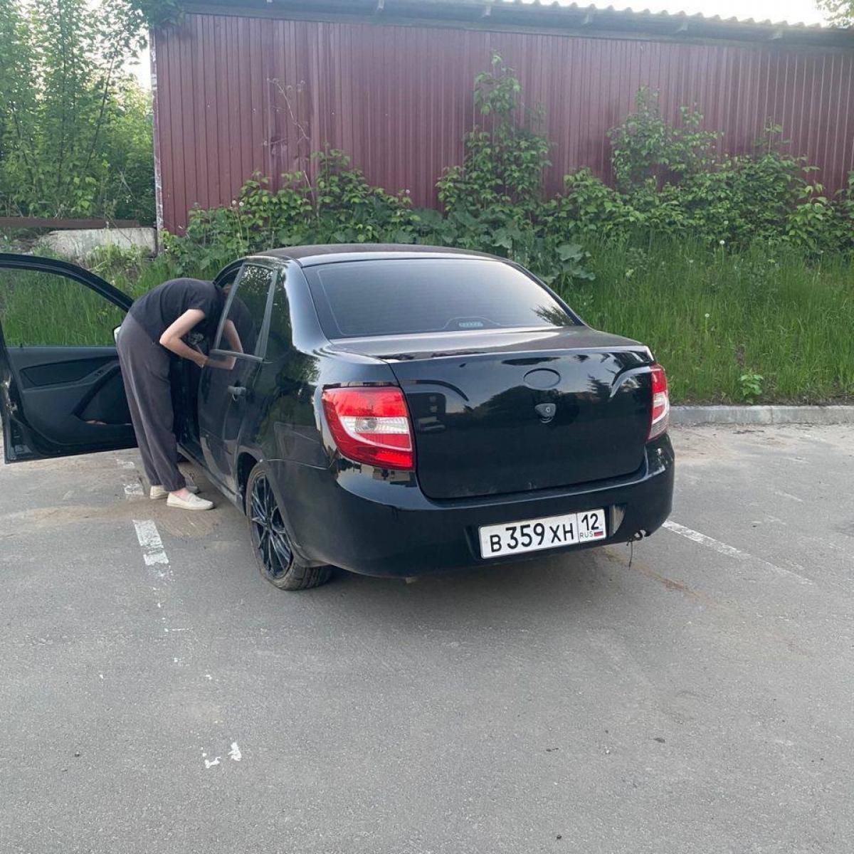 LADA - В359ХН12