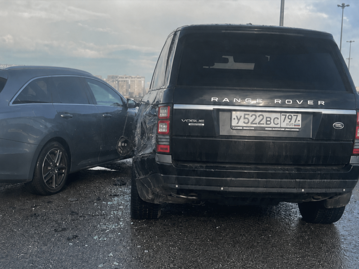 Land Rover - У522ВС797