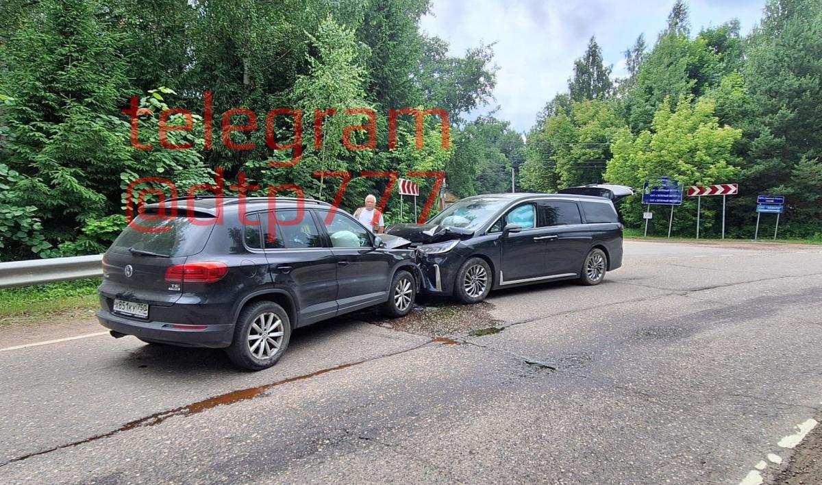 Volkswagen - Х851КУ750