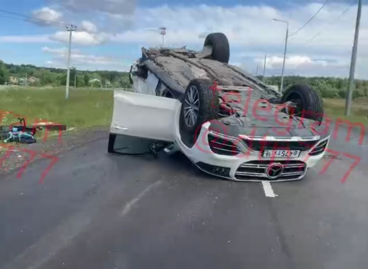 Mercedes-Benz - В475ТУ18