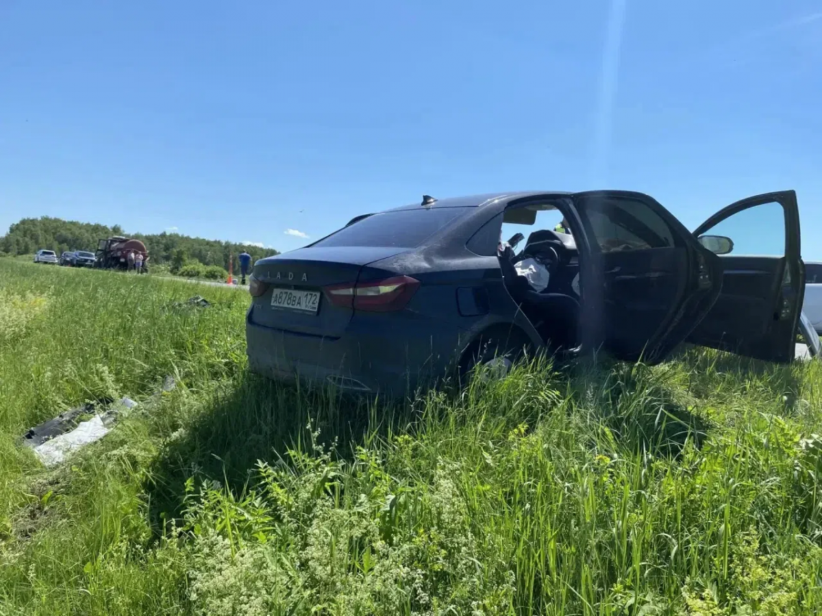 LADA - А878ВА172