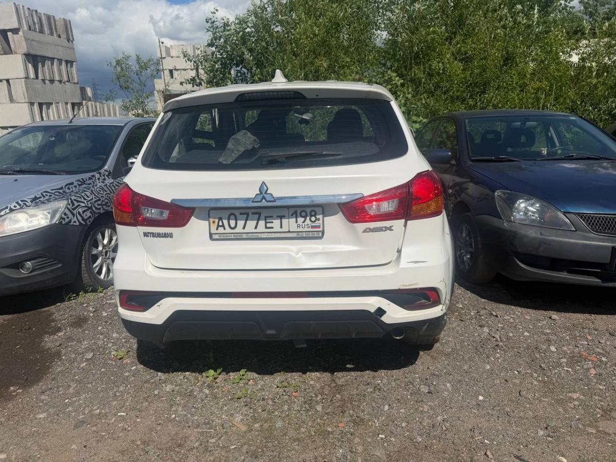 Mitsubishi - А077ЕТ198