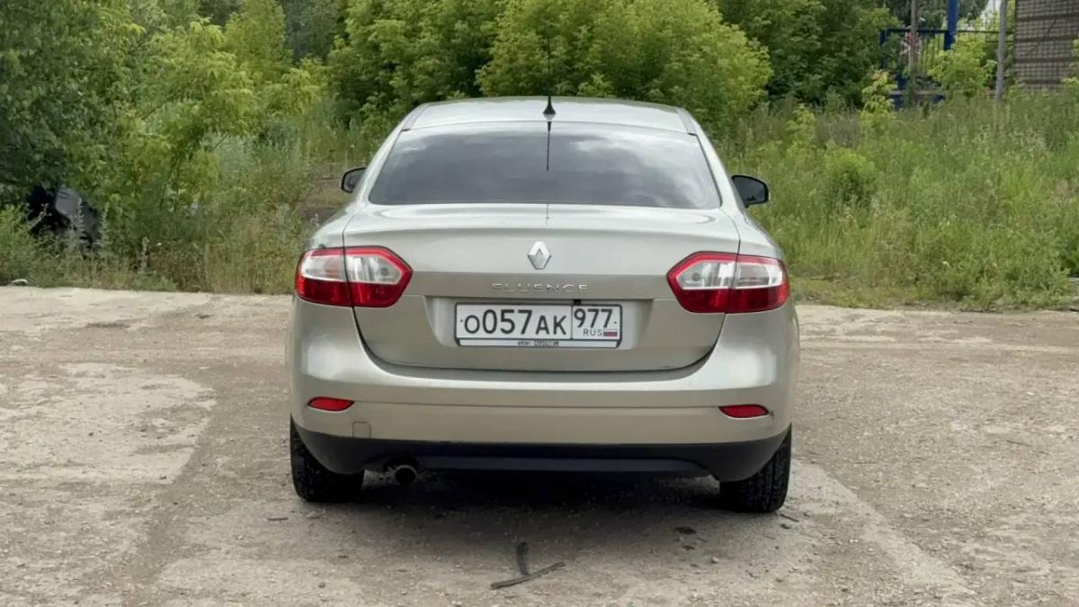 Renault - О057АК977