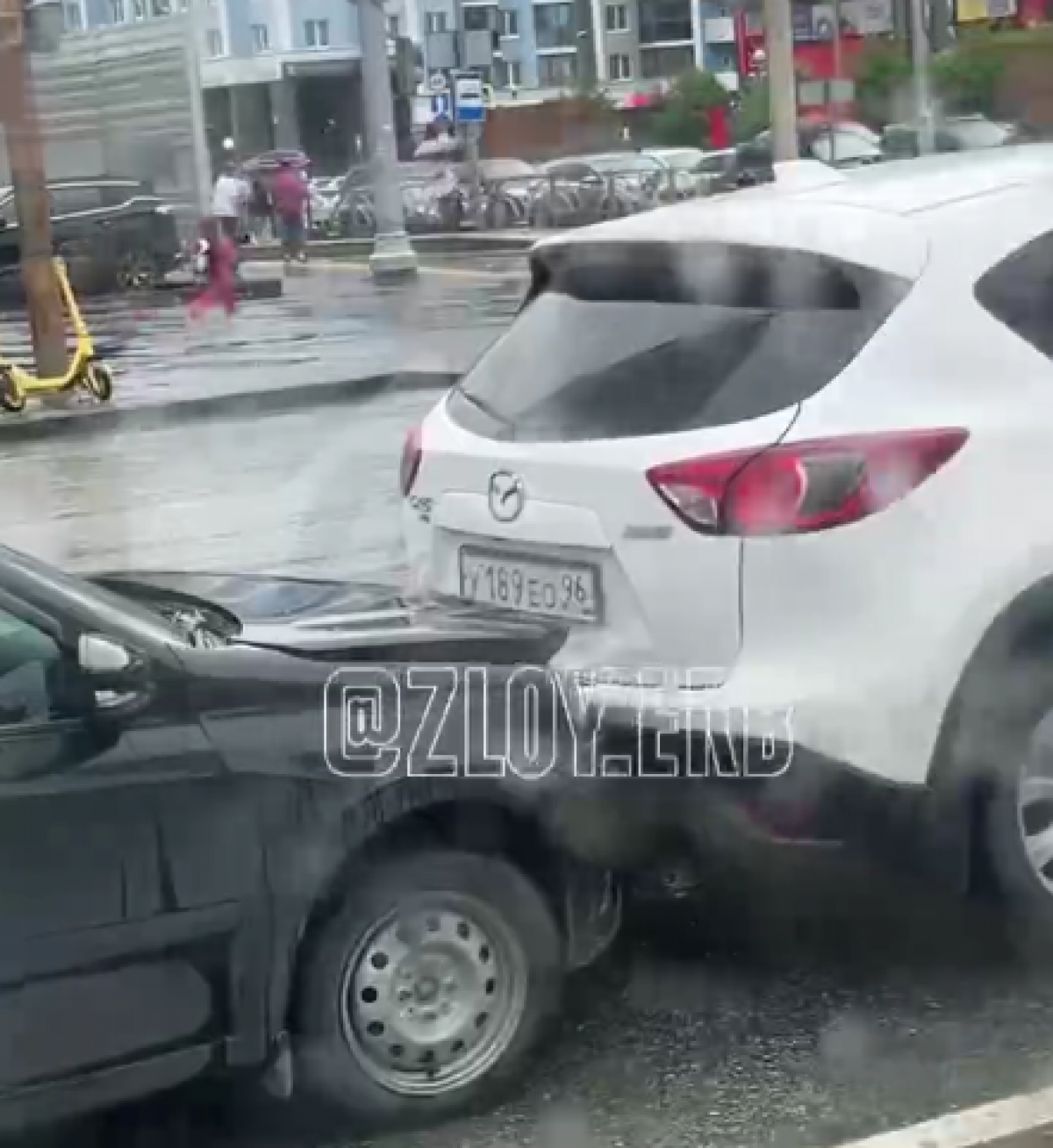 Проверка по номеру У189ЕО96 — Mazda