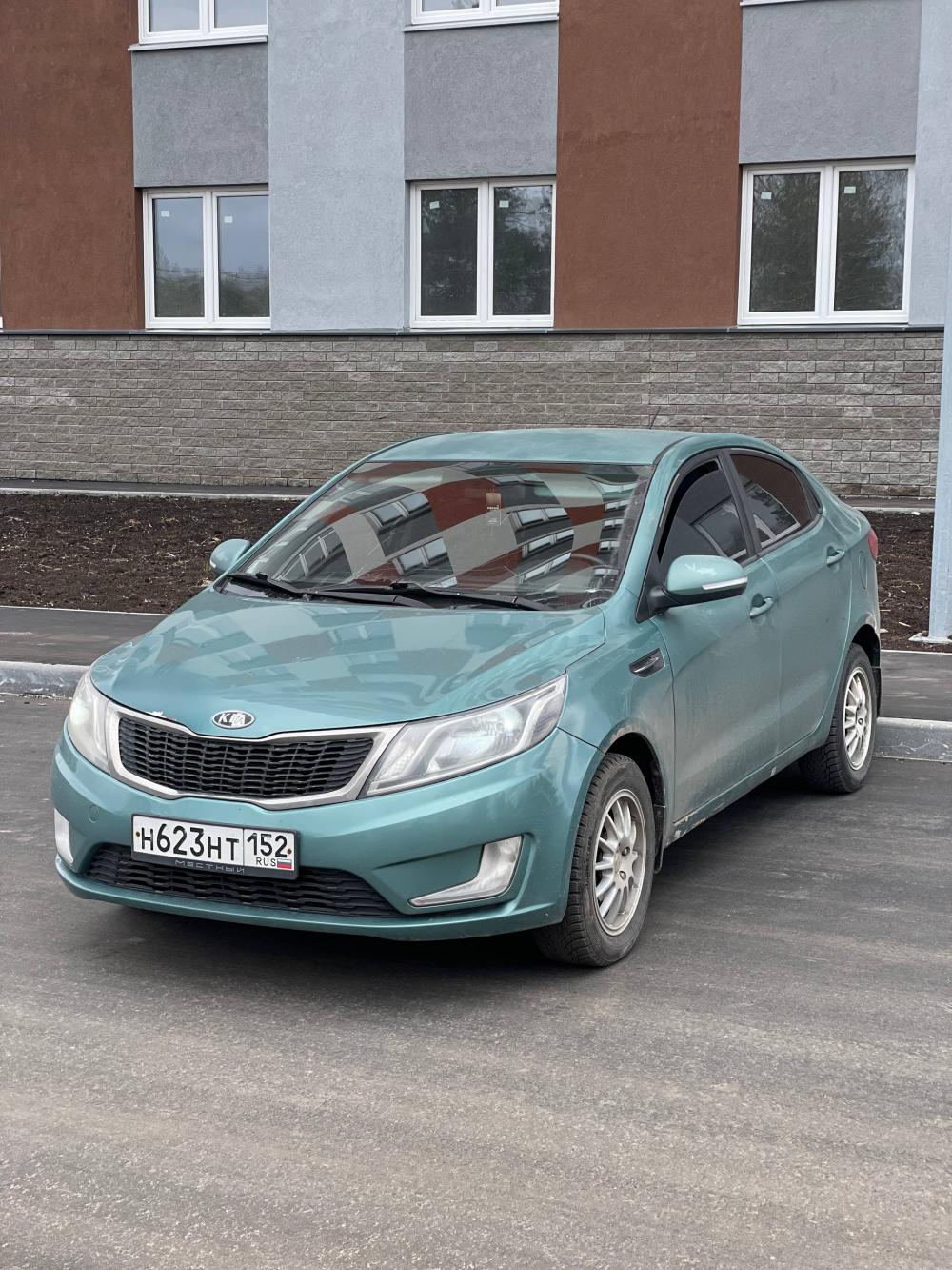 KIA - Н623НТ152