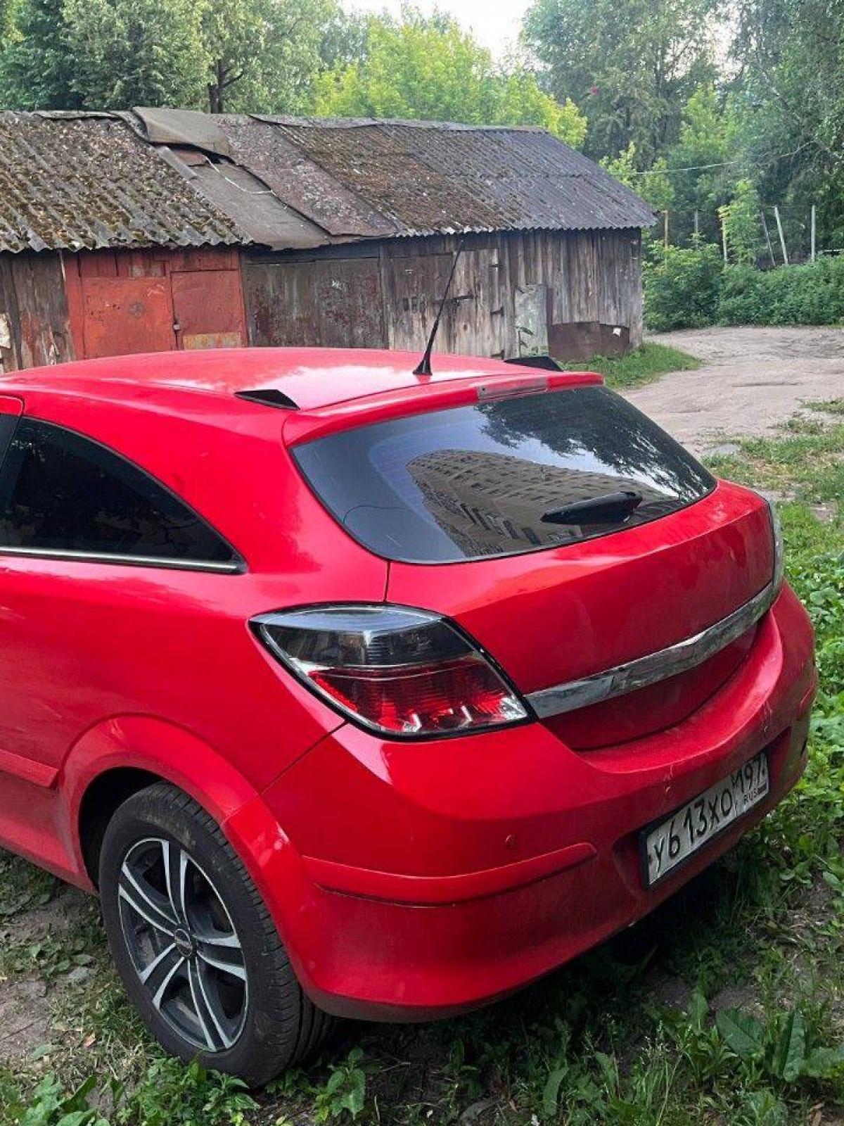 Opel - У613ХО197