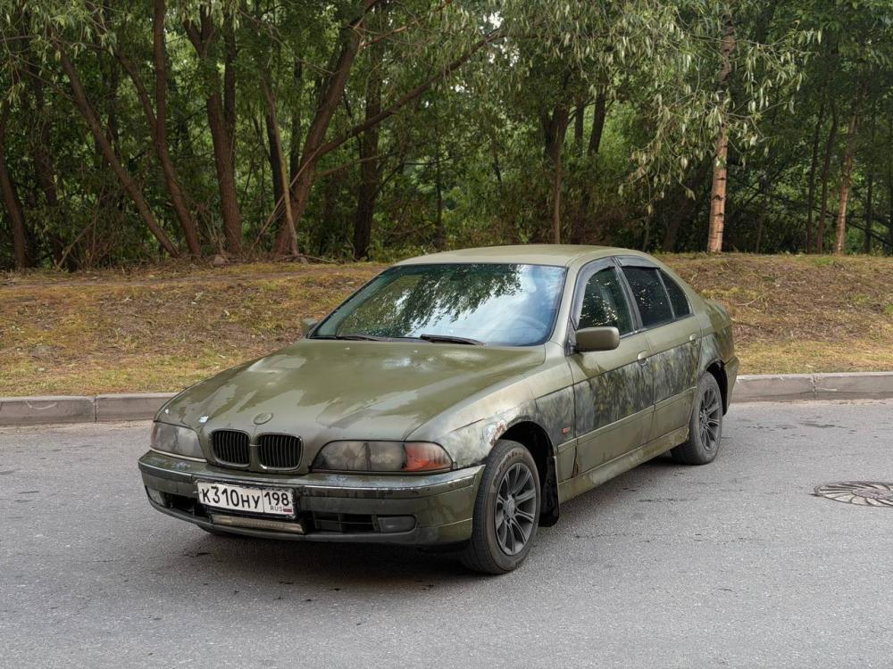 BMW - К310НУ198