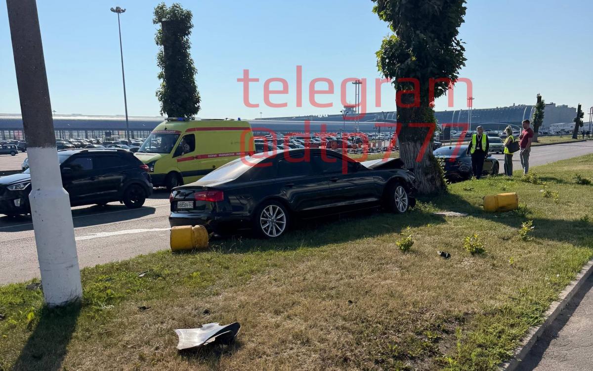 Audi - В685ВН323