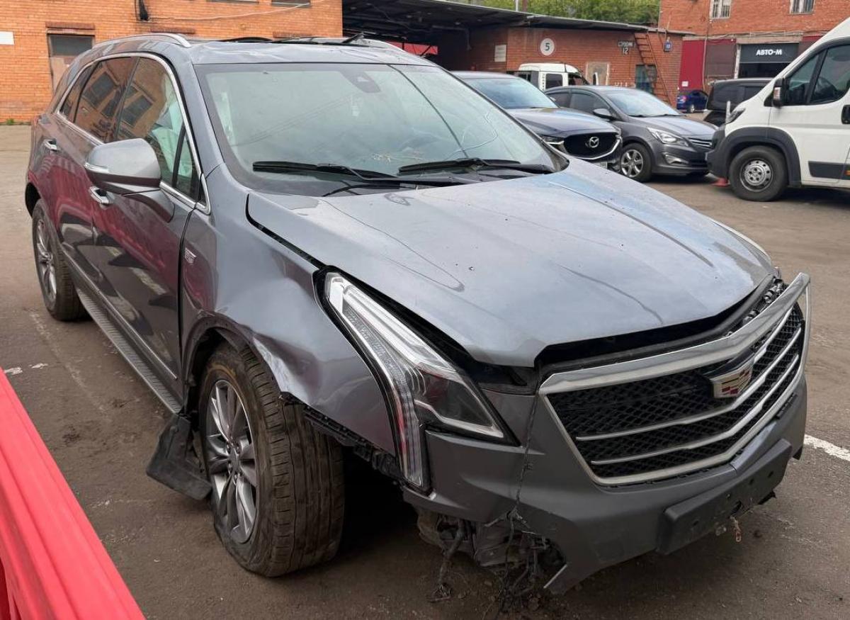 Cadillac - С089ТО198