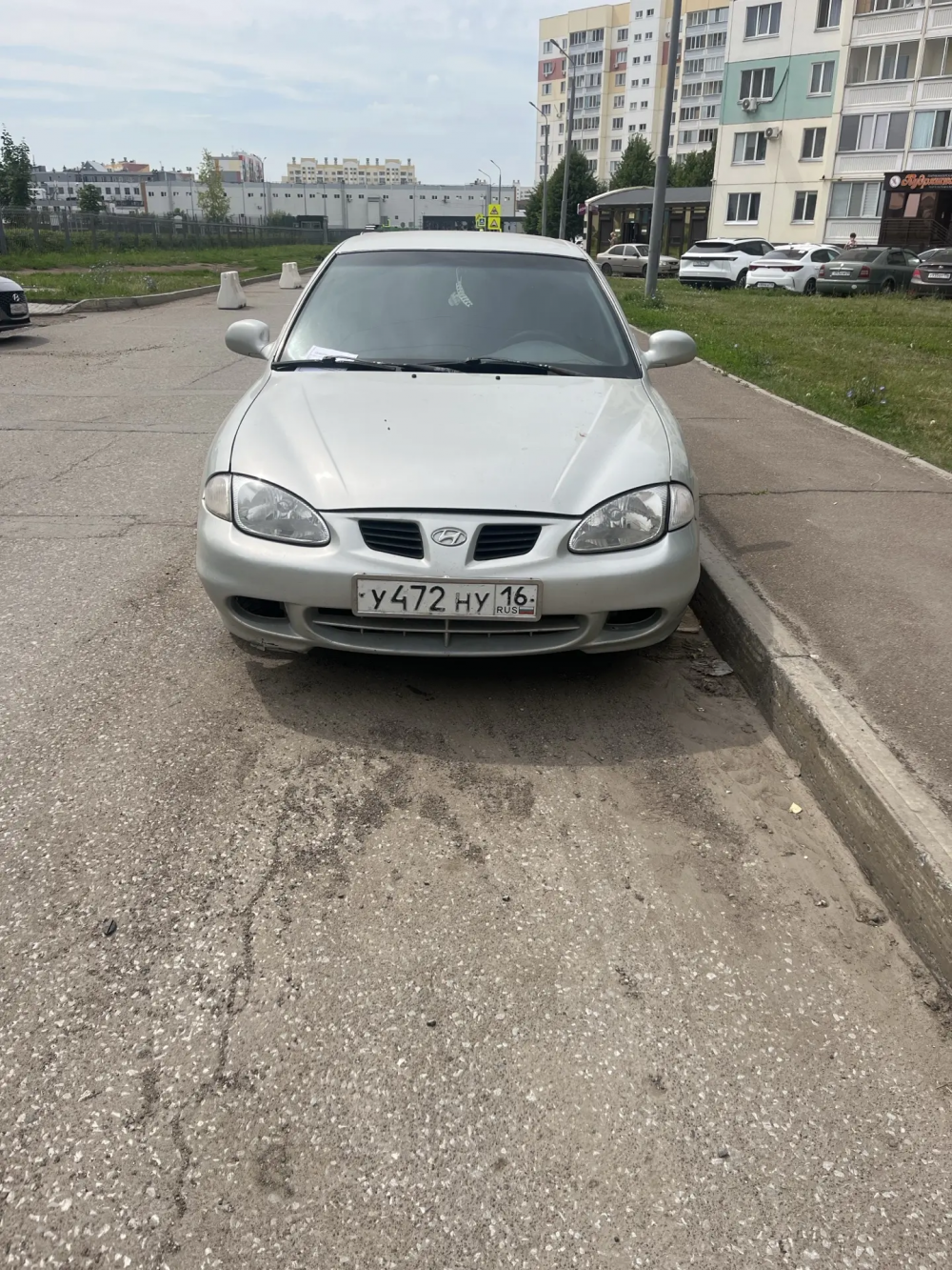 Hyundai - У472НУ16