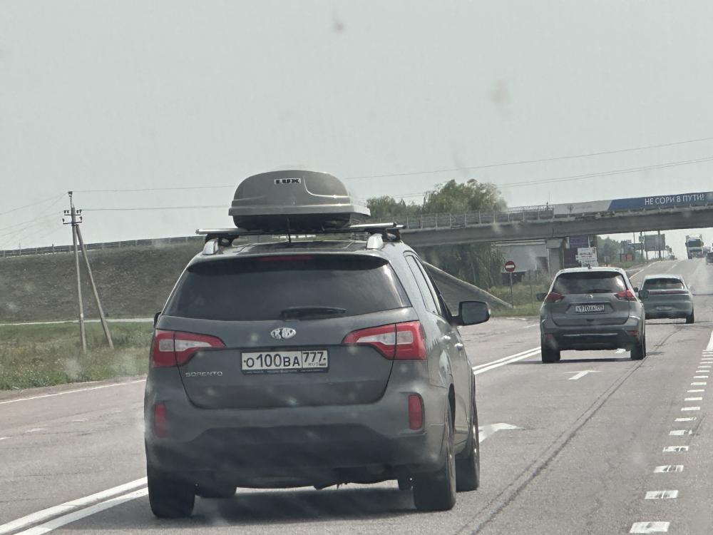 KIA - О100ВА777