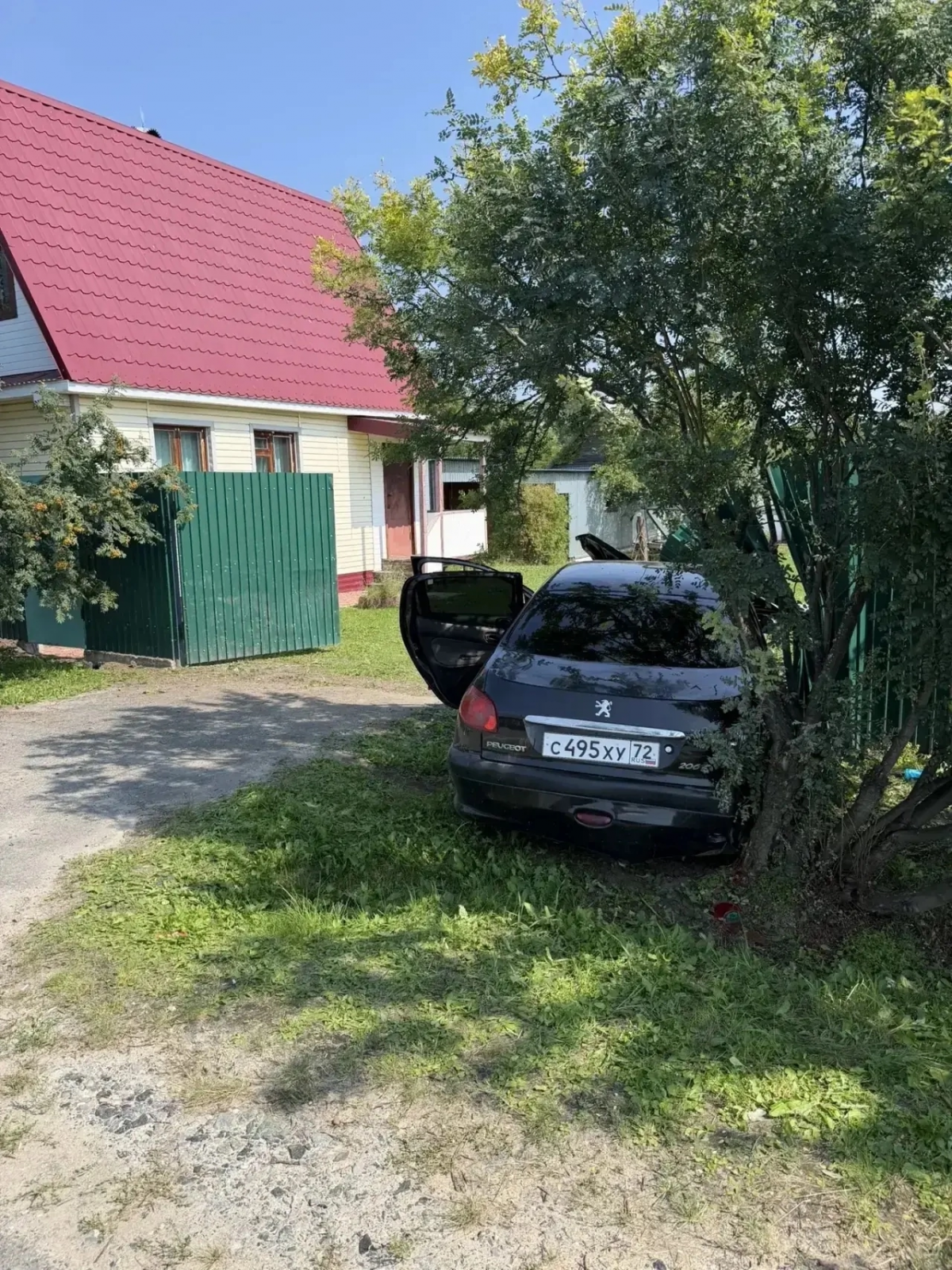 Peugeot - С495ХУ72