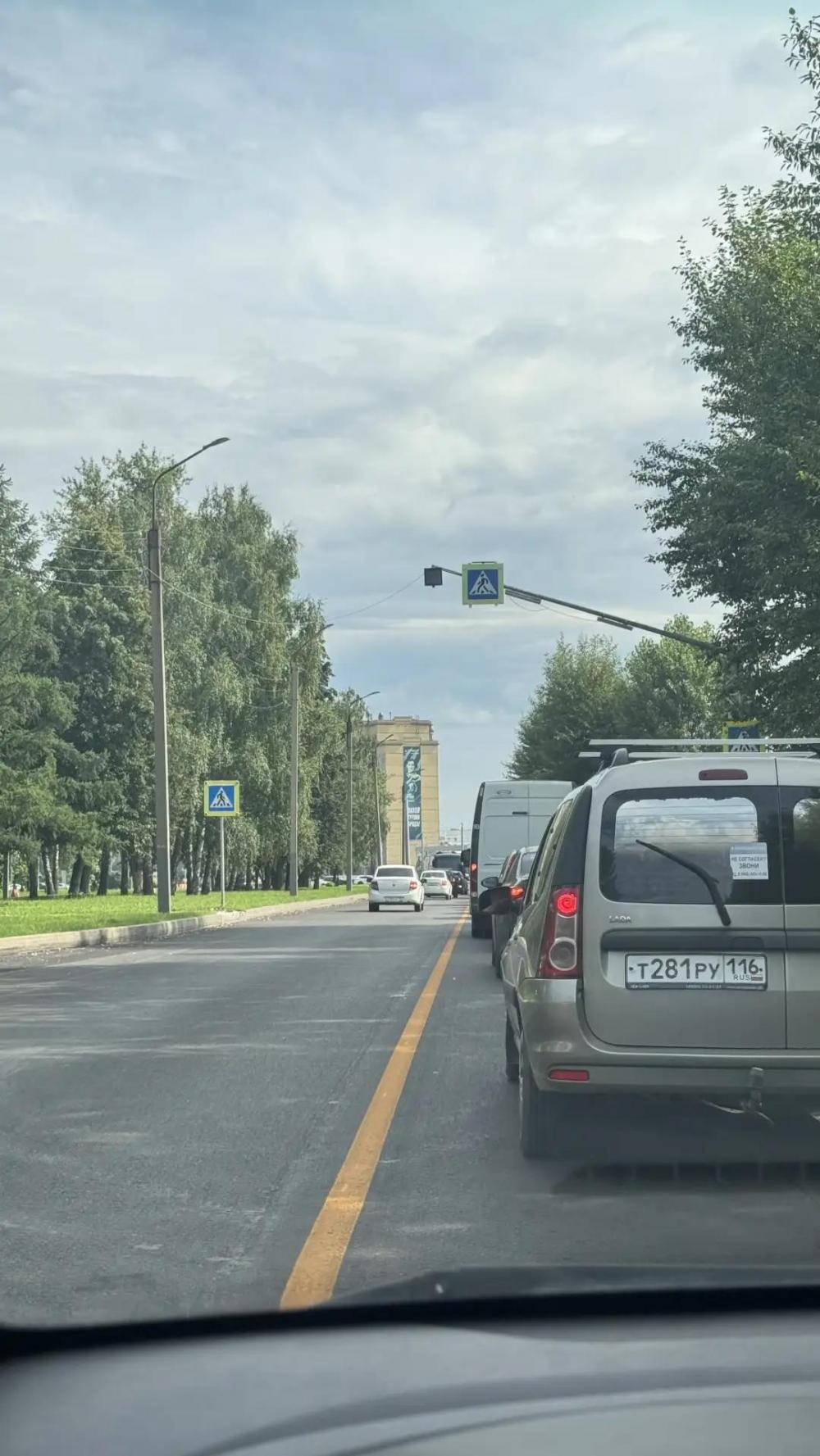 LADA - Т281РУ116