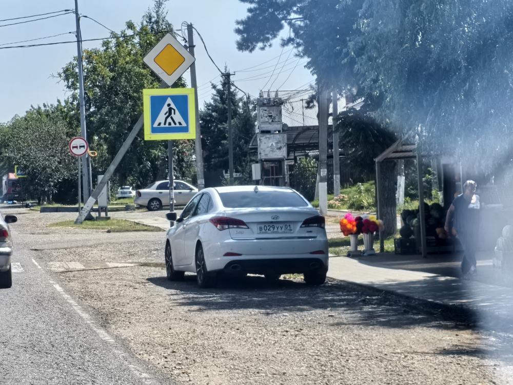 Hyundai - В029УУ01