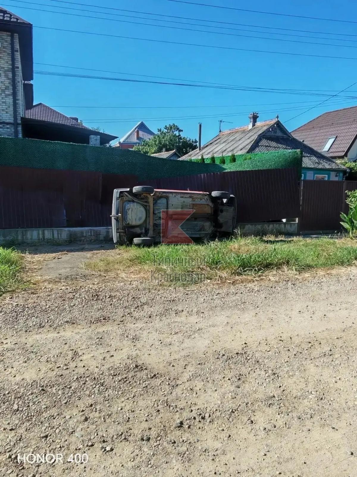 LADA - Р374УК93