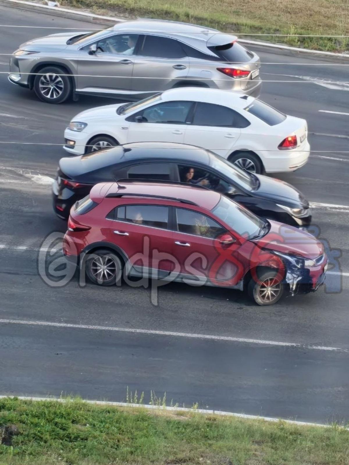 KIA с госномером А085УА186