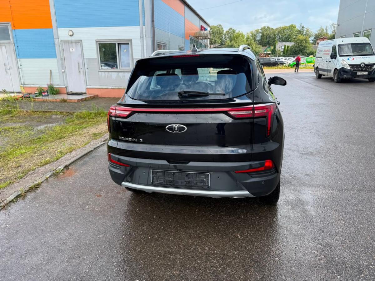 Москвич - У617АР198