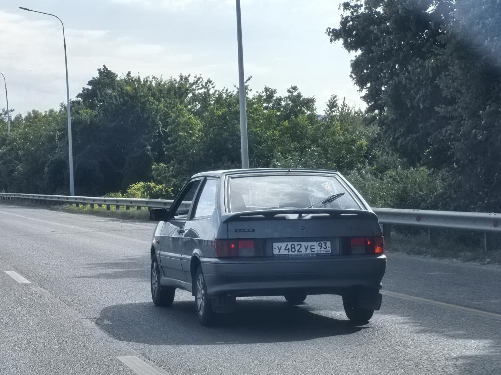 LADA - У482УЕ93