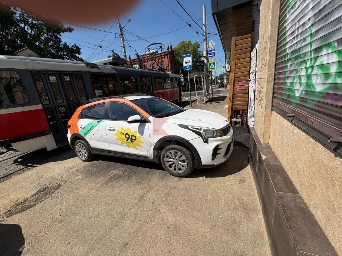 KIA - Е086ЕР797