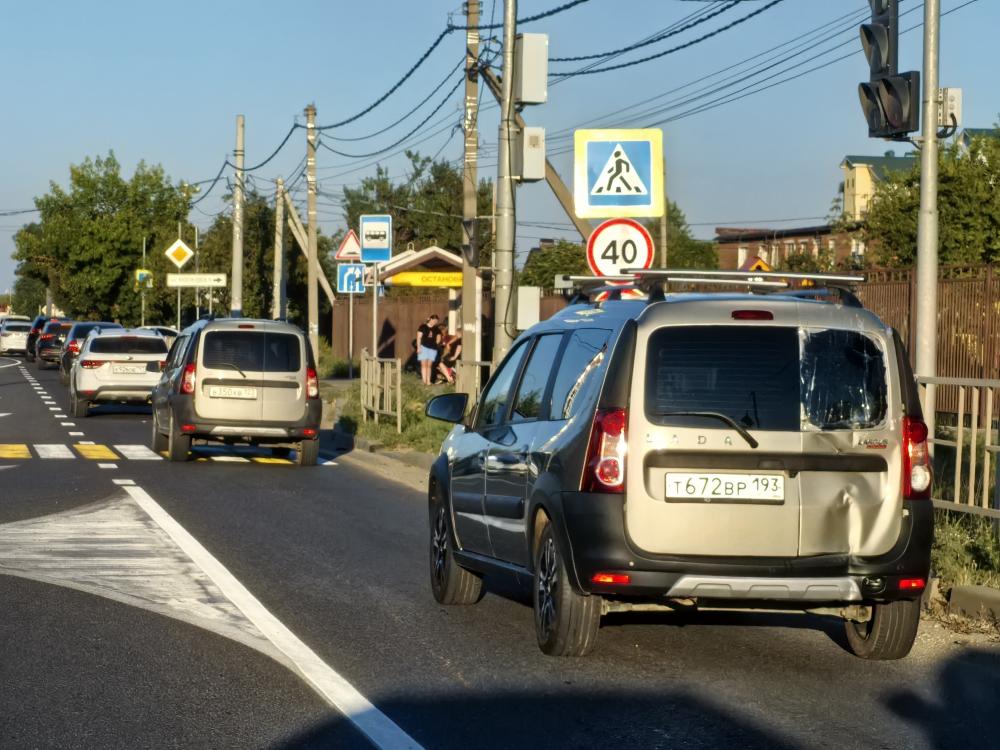 LADA - Т672ВР193