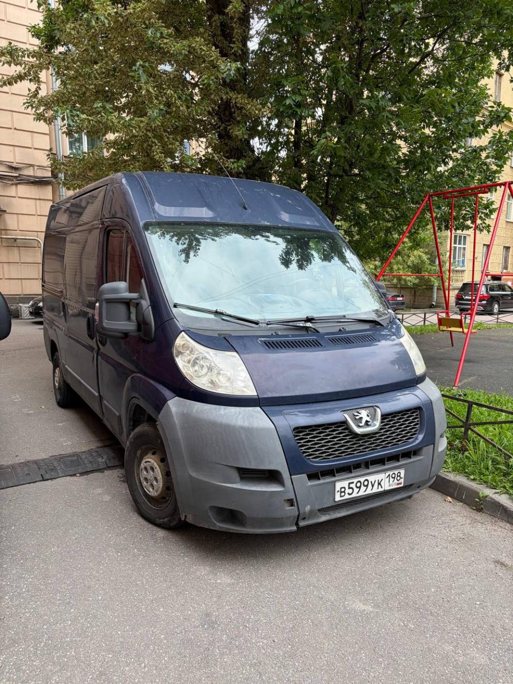Peugeot - В599УК198