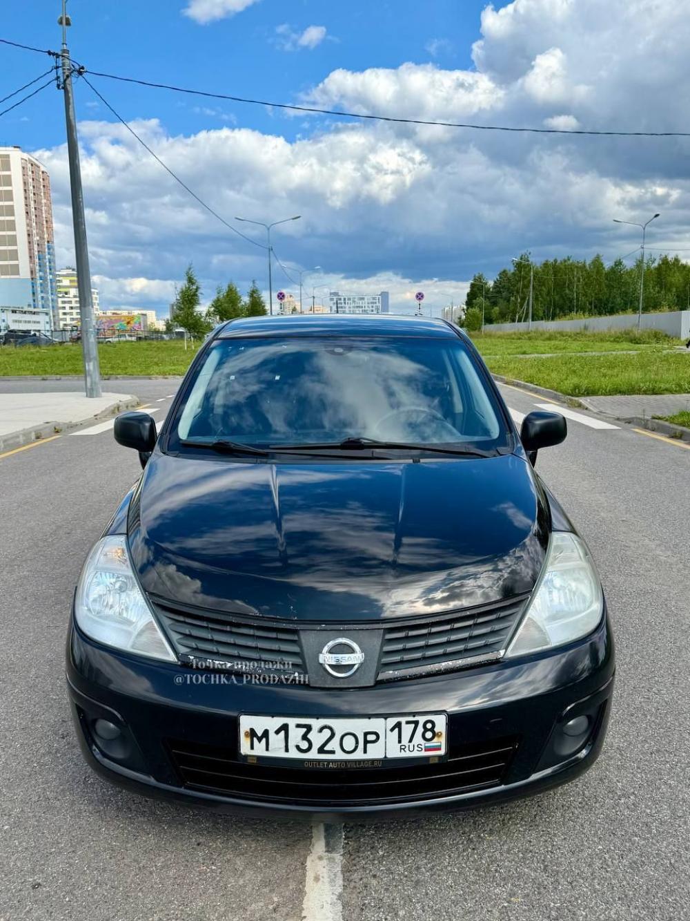 Nissan - М132ОР178