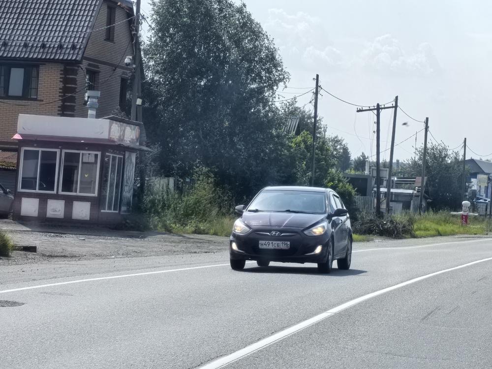 Hyundai - Н491СЕ196